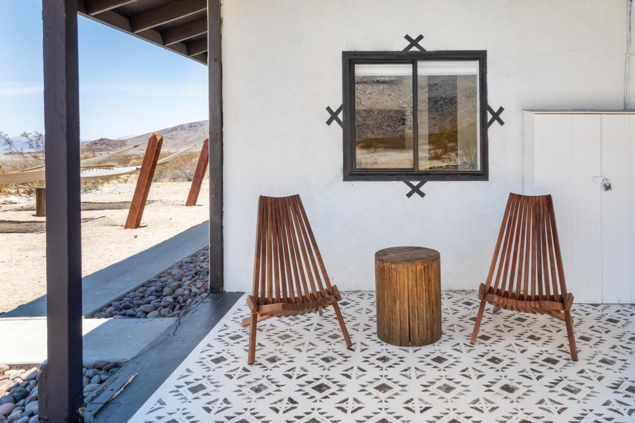 1 Minute To Joshua Tree National Park, Hot Tub, Stars, Private - The Wkndr Villa Twentynine Palms Bagian luar foto